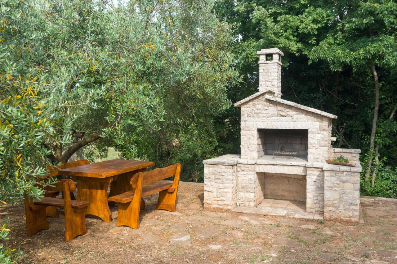 Villa Lili Pola Esterno foto