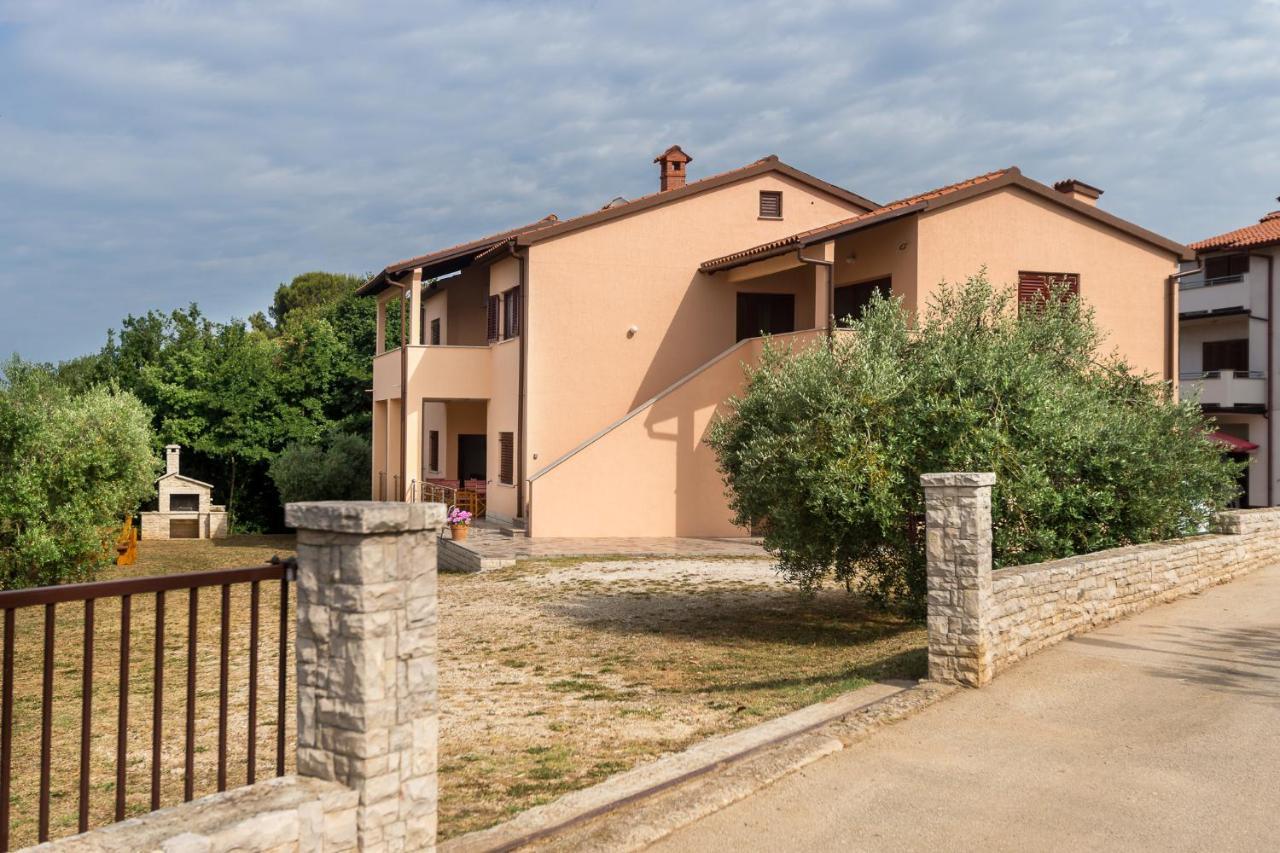Villa Lili Pola Esterno foto
