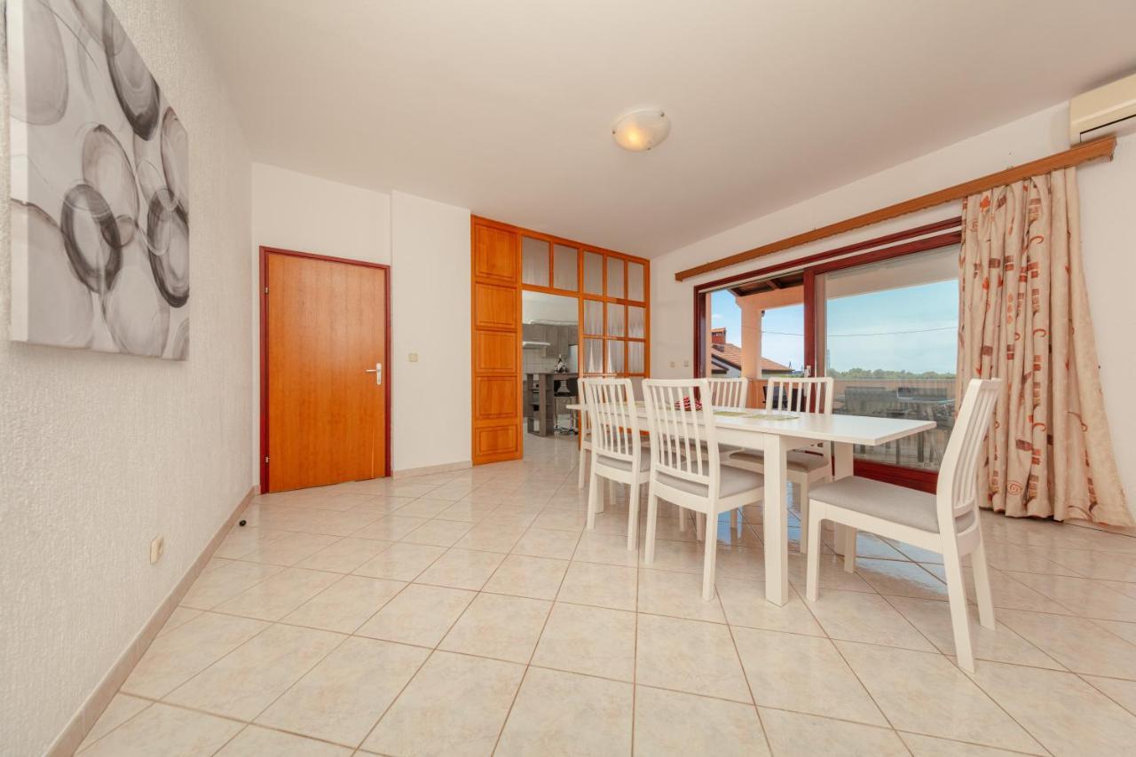 Villa Lili Pola Esterno foto