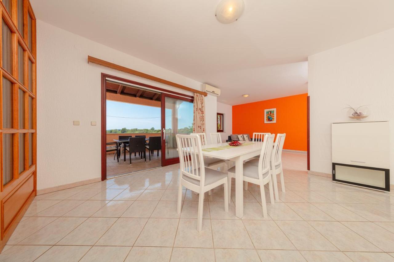 Villa Lili Pola Esterno foto