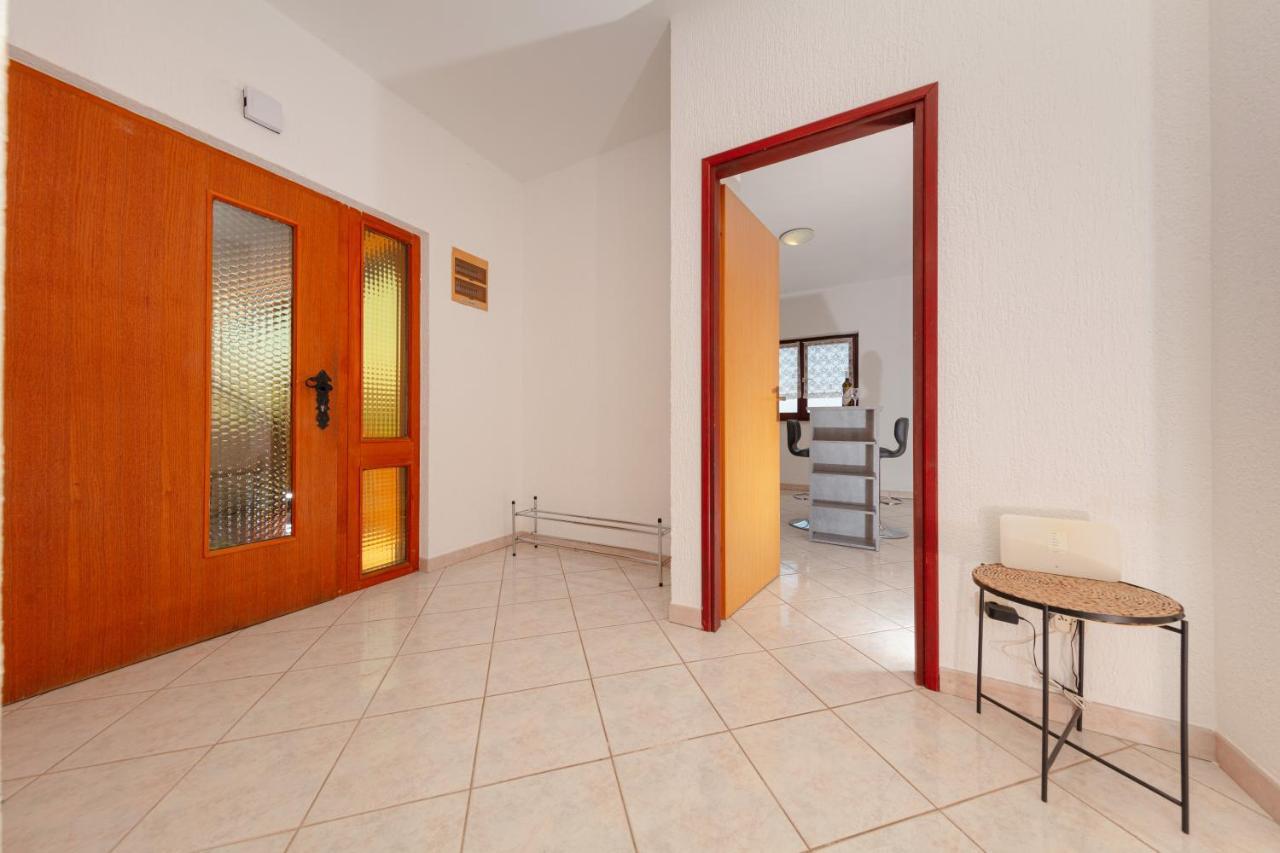 Villa Lili Pola Esterno foto